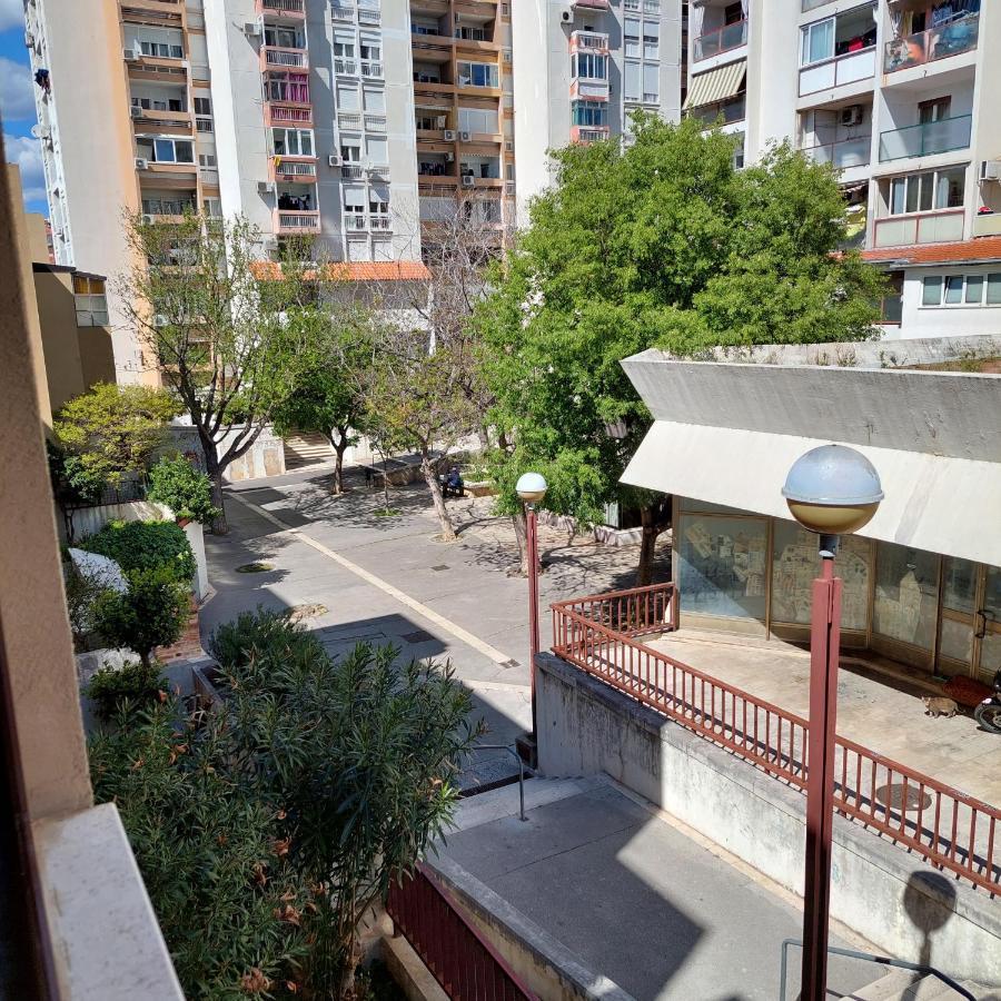 And Modern Emili Spalato