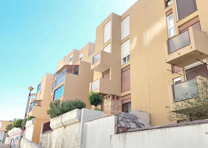 Nice And Modern Apartment Emili
